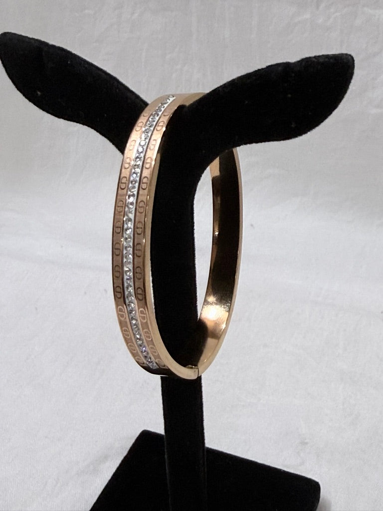 Eterna Luxe Crystal-Edged Bangle