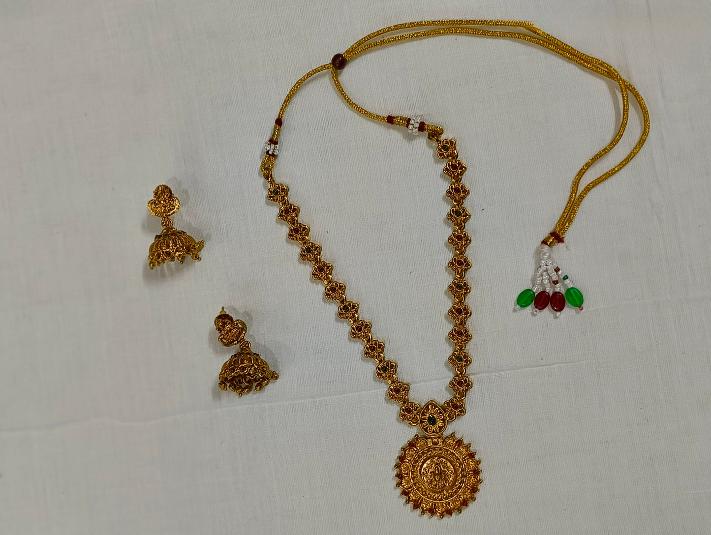Coin Pendant Necklace with Jhumka Earrings