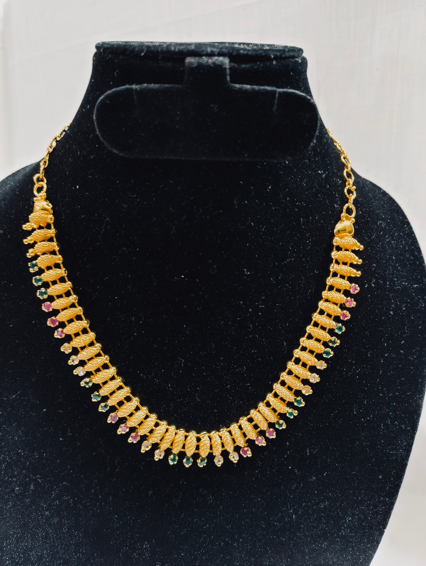 Necklace with Multicolour Stones