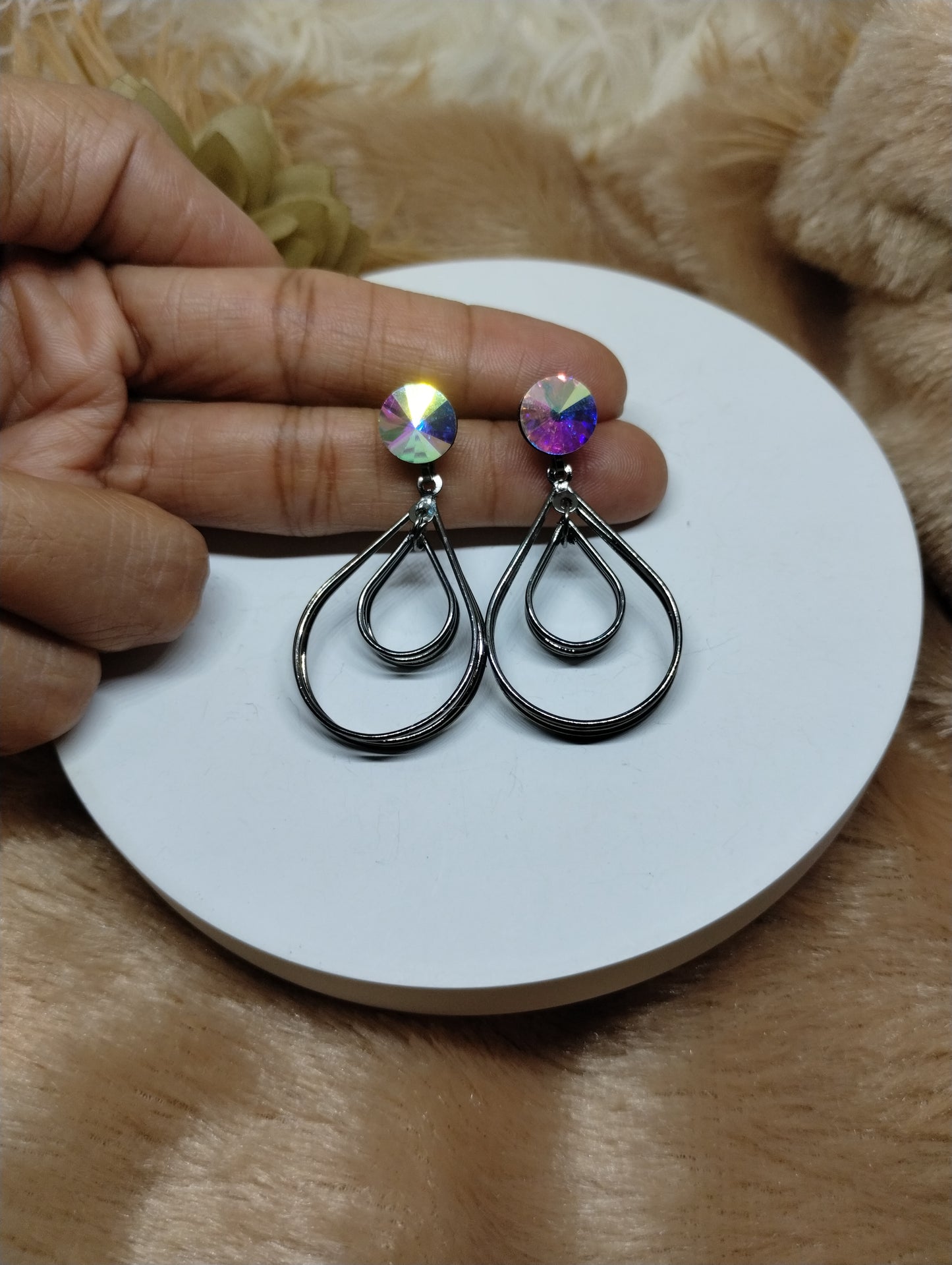 Aurora Noir Geometric Drop Earrings