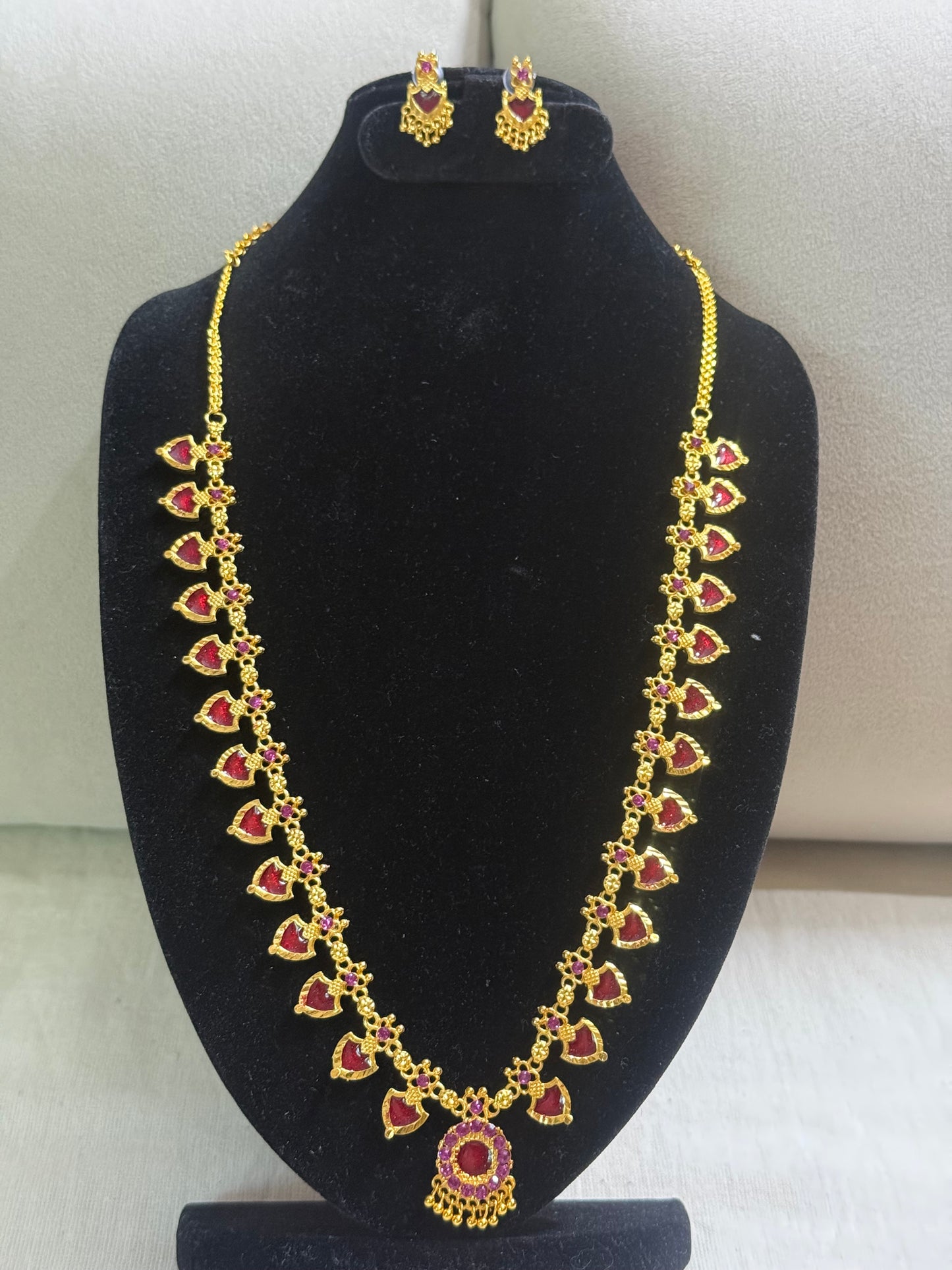 Dual-Tone Palakka Pendant Necklace Set