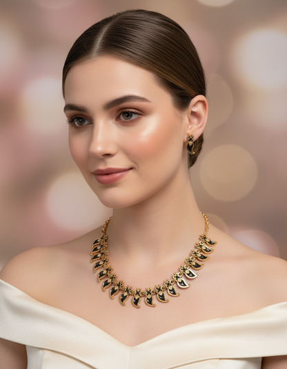 Leaf Motif Necklace Set with Earrings Green & Black