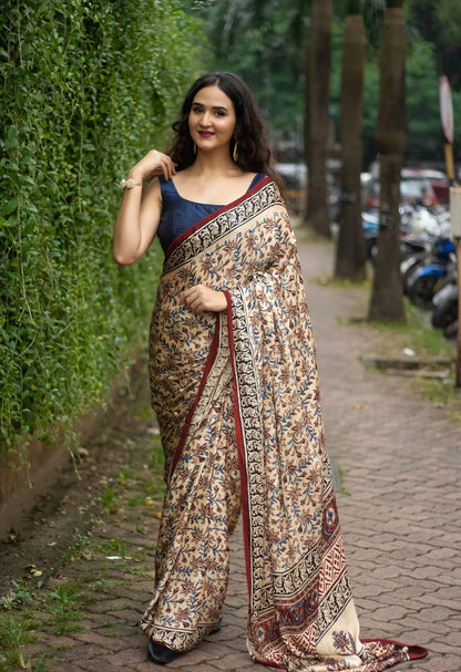 Desert Bloom – Ajrakh Pallu Semi Gajji Silk Saree Set