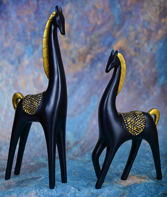Noir Gallop – Black & Gold Horse Pair (33 cm)