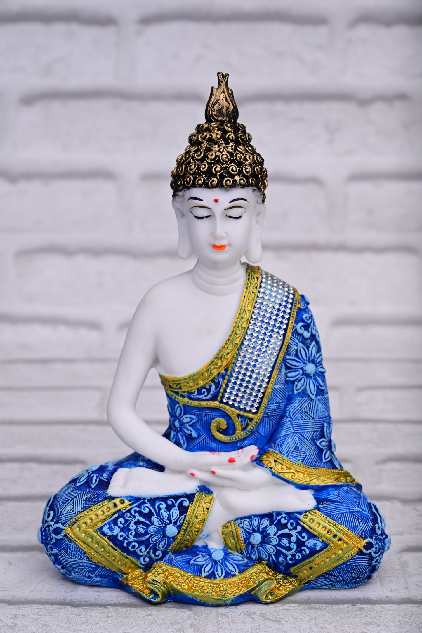 Sapphire Serenity – Buddha in Blue & Gold (27 cm)