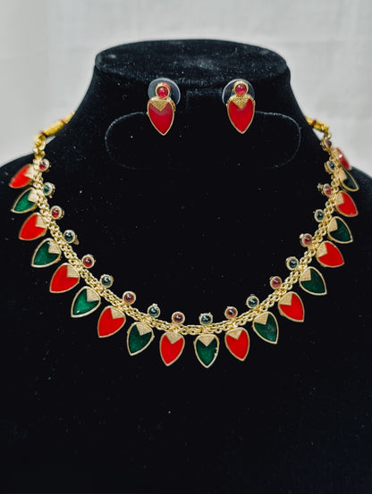 Elegant Leaf Dual-Tone Red and Green Motif Necklace Set