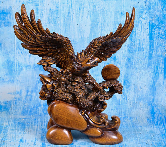 Majestic Eagle of Victory | 40cm Faux Wood Resin Sculpture