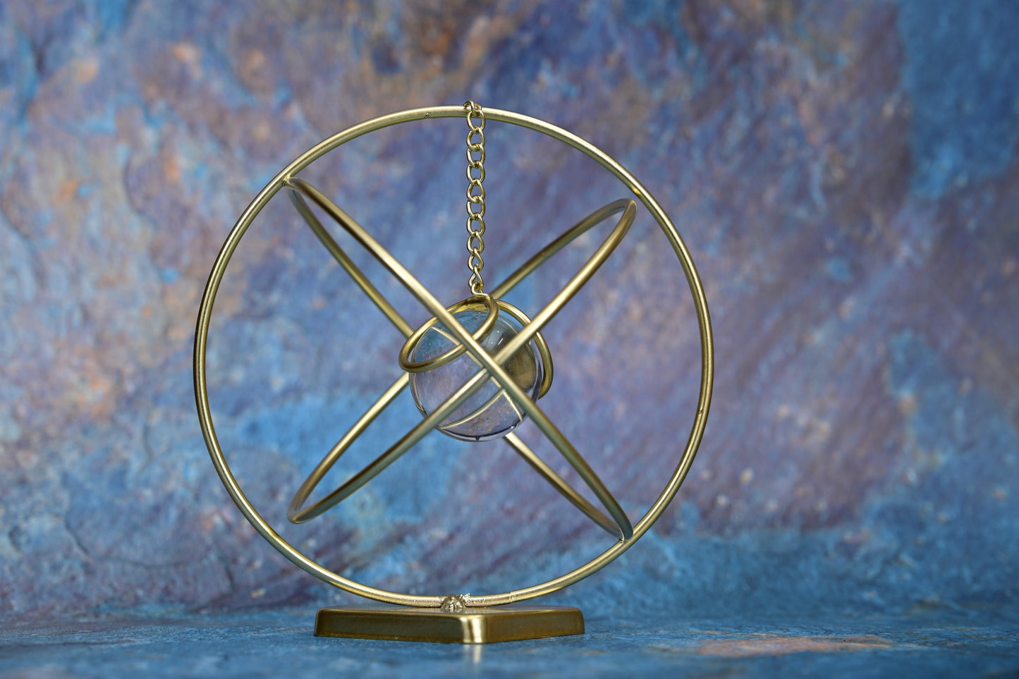 Golden Orb Décor with Crystal Core – Modern Geometric Artpiece