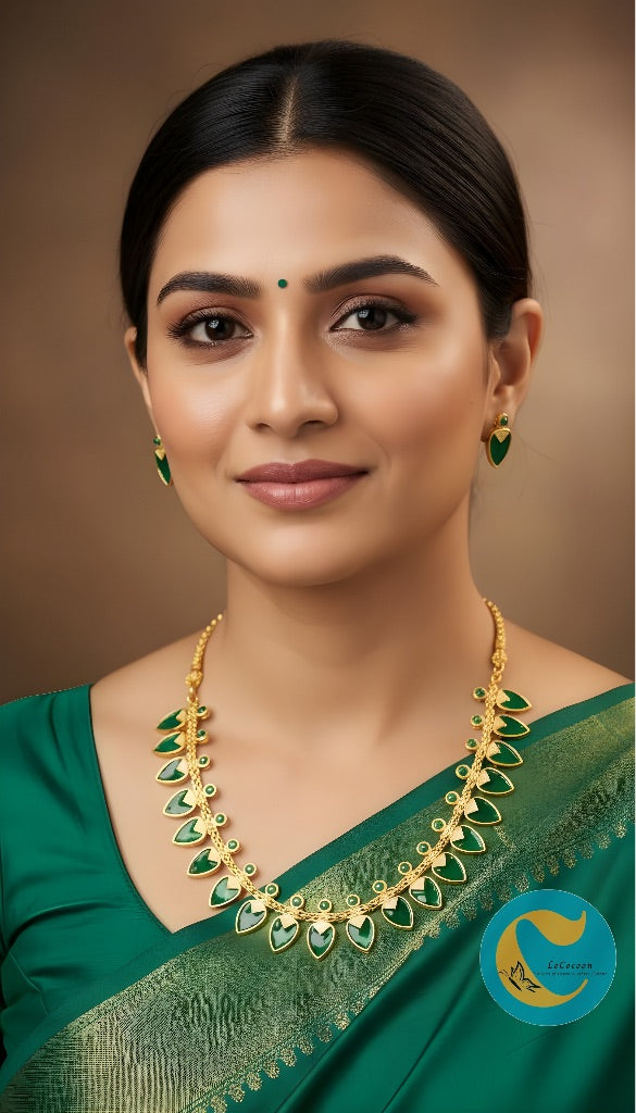 Elegant Leaf Green Stone Motif Necklace Set