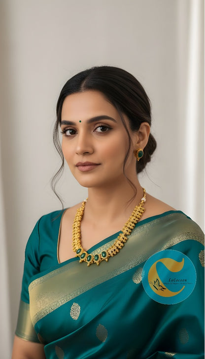 Antique Green Stone Necklace Set