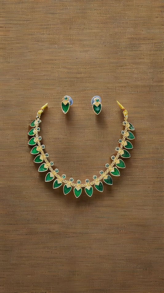 Elegant Leaf Green Stone Motif Necklace Set