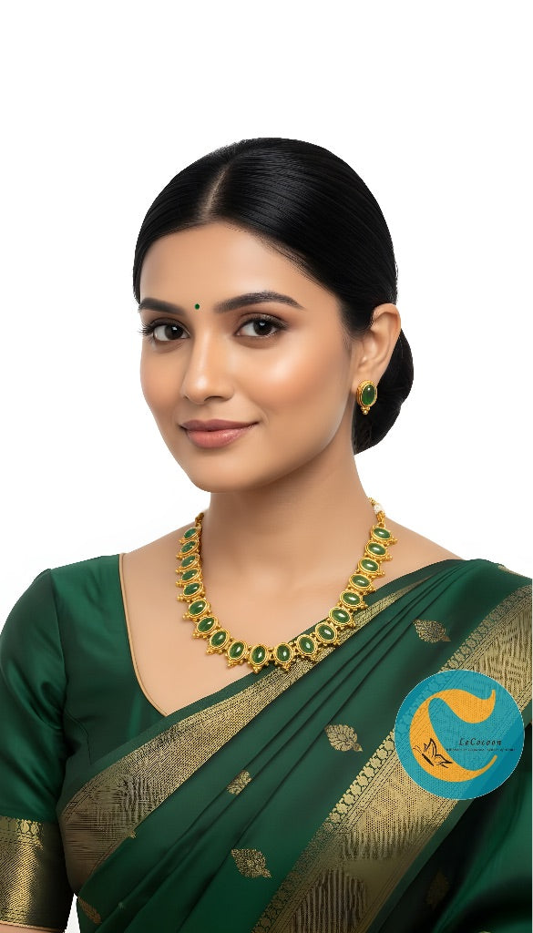 Classic Cabochon Choker Necklace Set with Earrings Emerald Green