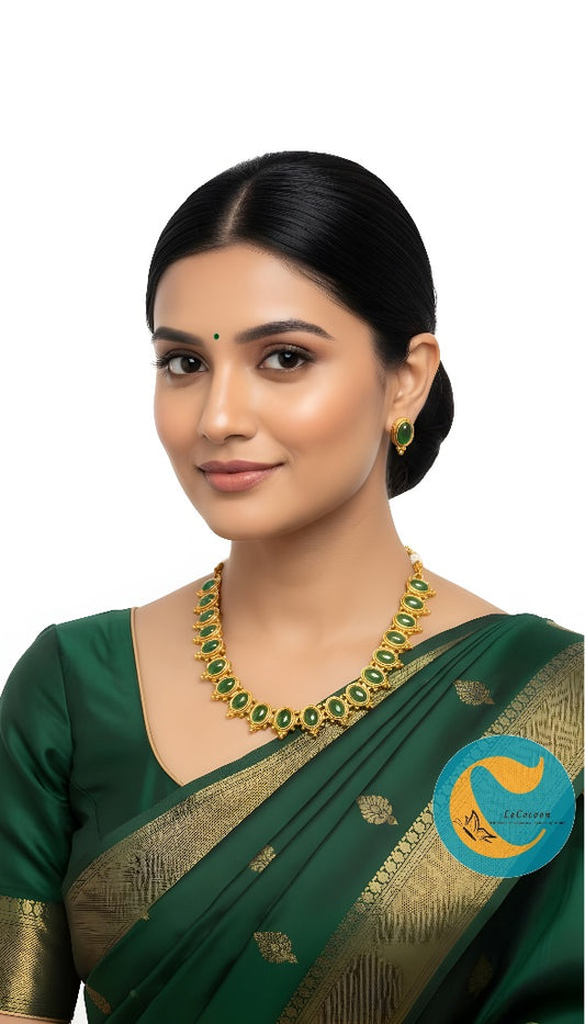 Classic Cabochon Choker Necklace Set with Earrings Emerald Green
