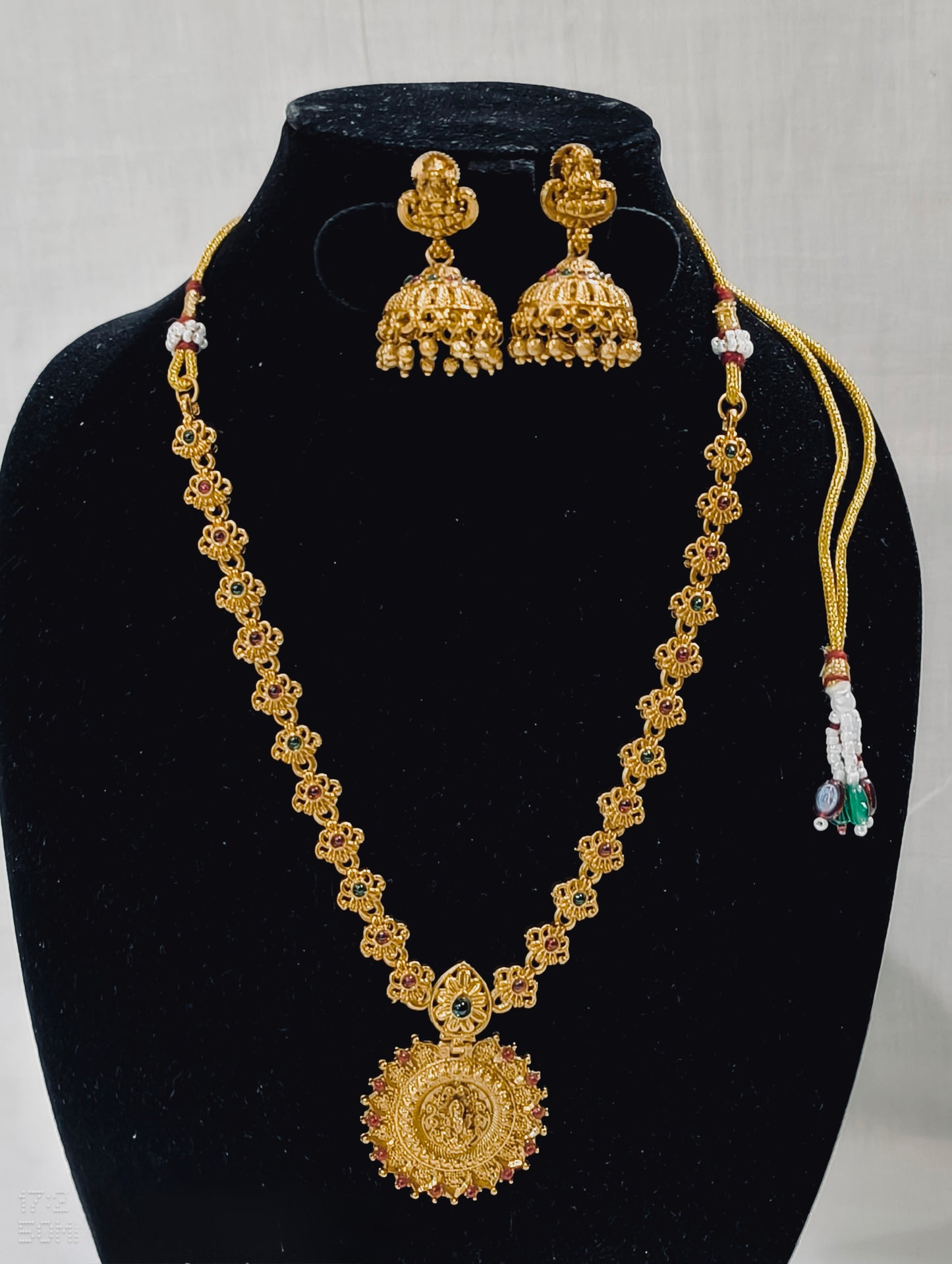 Coin Pendant Necklace with Jhumka Earrings