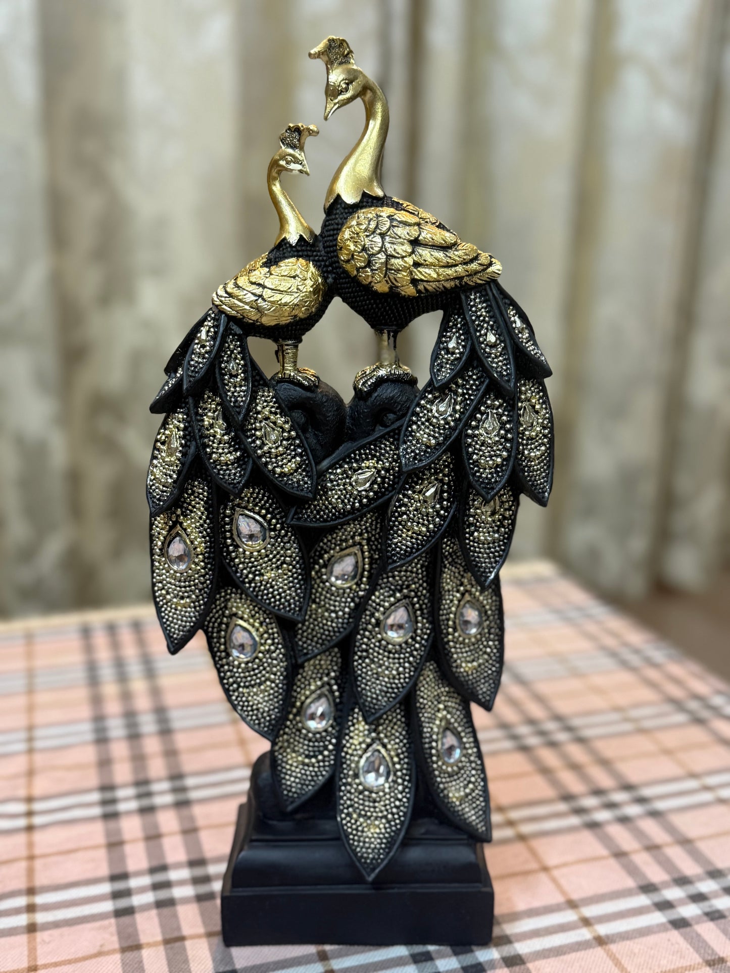 Royal Bond – Embellished Peacock Pair (28 cm)