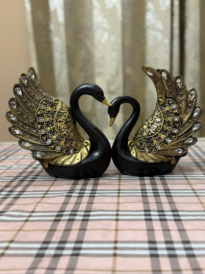 Royal Grace – Black & Gold Swan Pair (21 cm)
