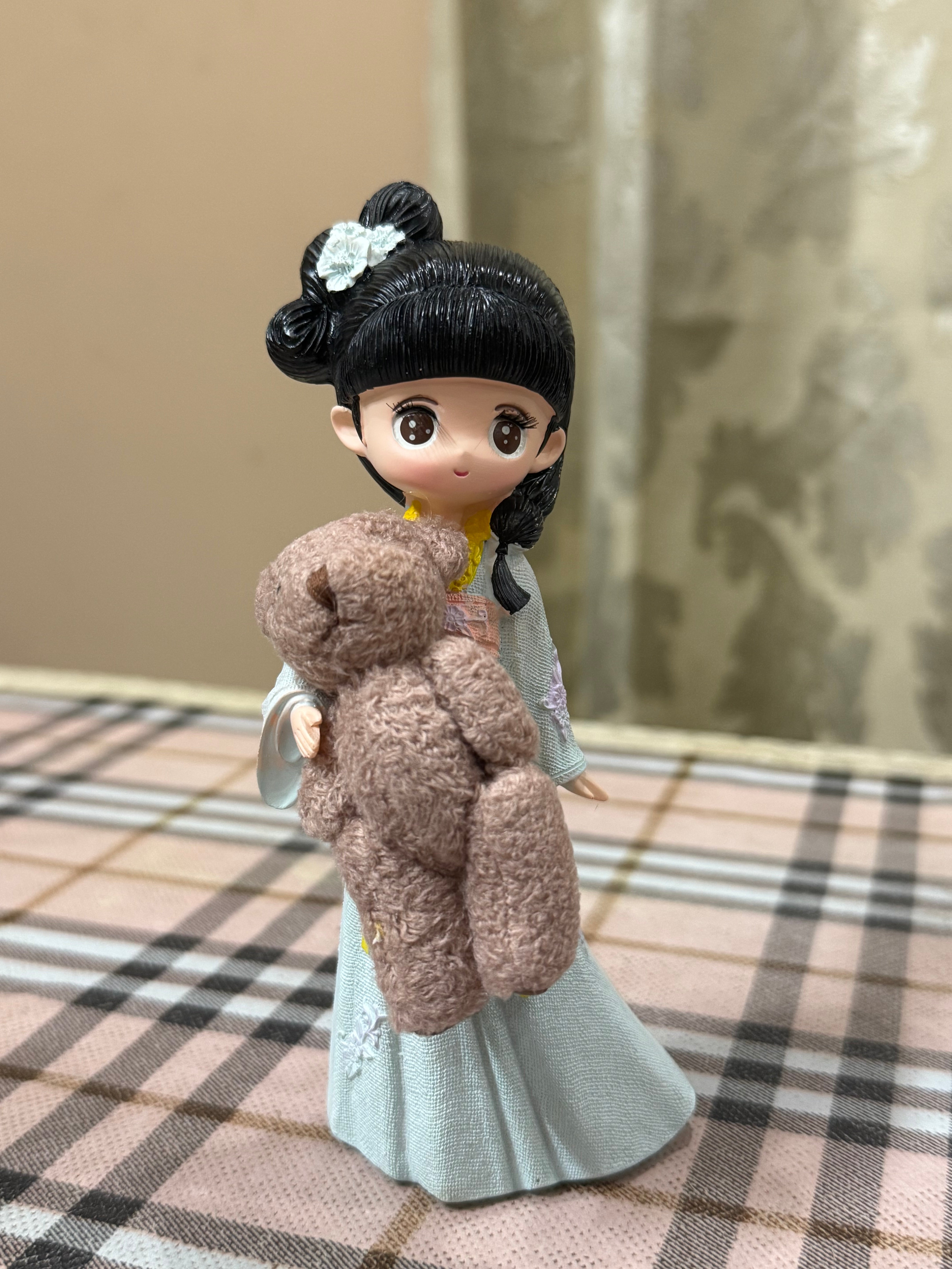 Blossom Girl with Teddy | 14cm Flocked Figurine – Le Cocoon