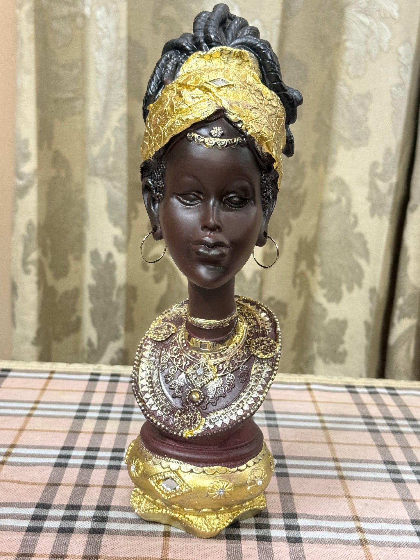 Queen of Grace | 32cm Royal Resin Bust in Gold & Maroon Detailing