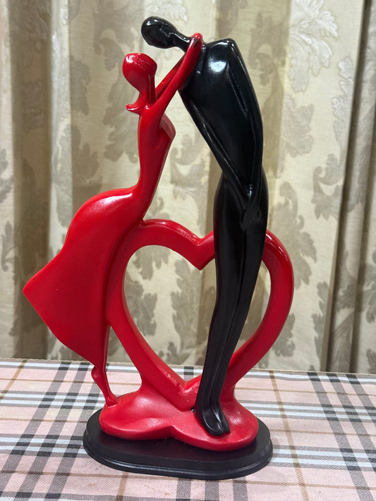 Eternal Embrace | 30cm Abstract Couple Figurine in Red & Black