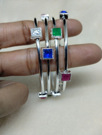 Solitaire Stone Kada Bangle (Pair)