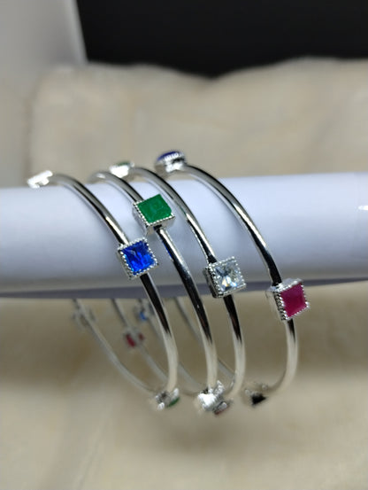 Solitaire Stone Kada Bangle (Pair)