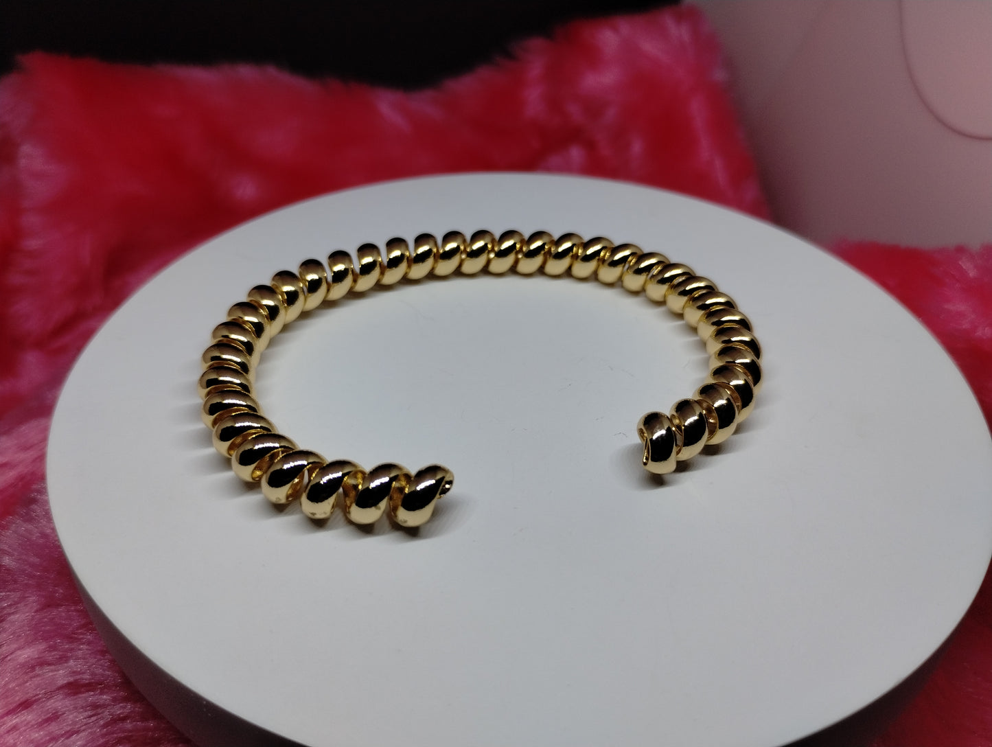 Spiral Luxe Open Kada