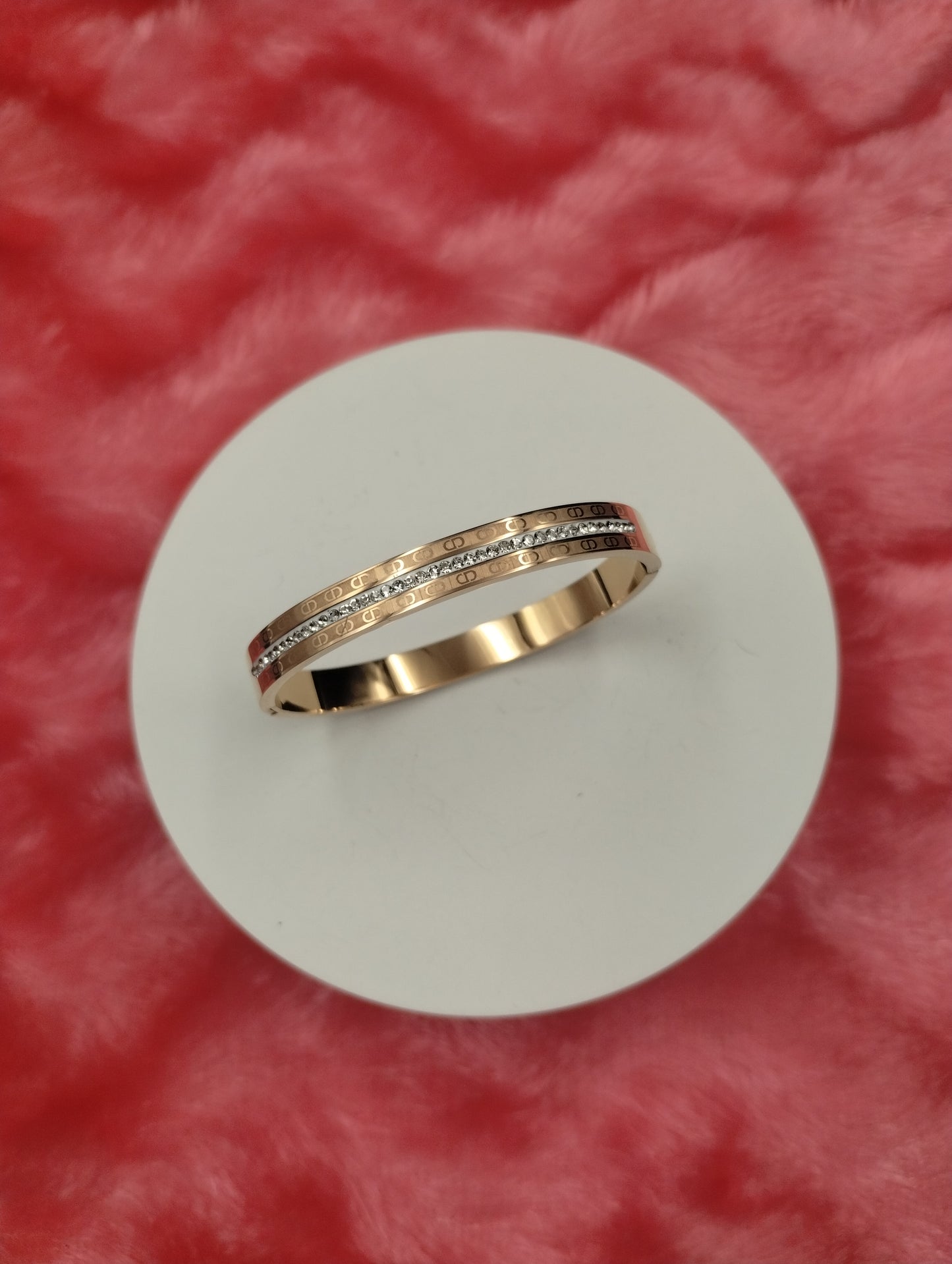 Eterna Luxe Crystal-Edged Bangle