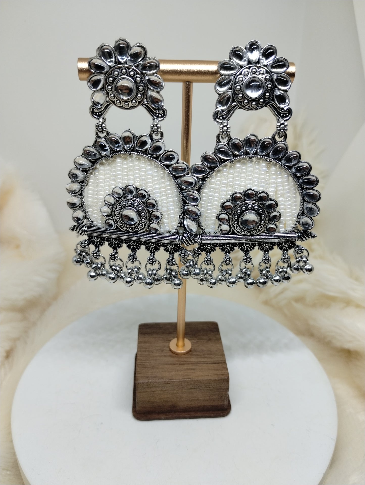 Vaanya Royale Oxidised Pearl Chandbali
