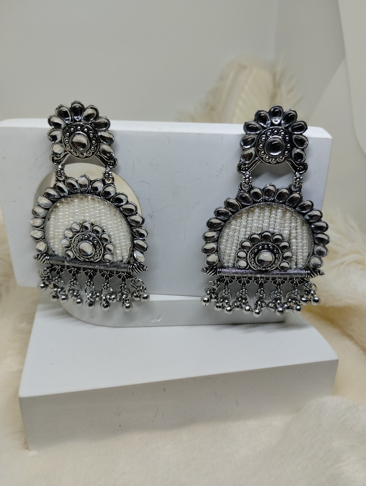 Vaanya Royale Oxidised Pearl Chandbali