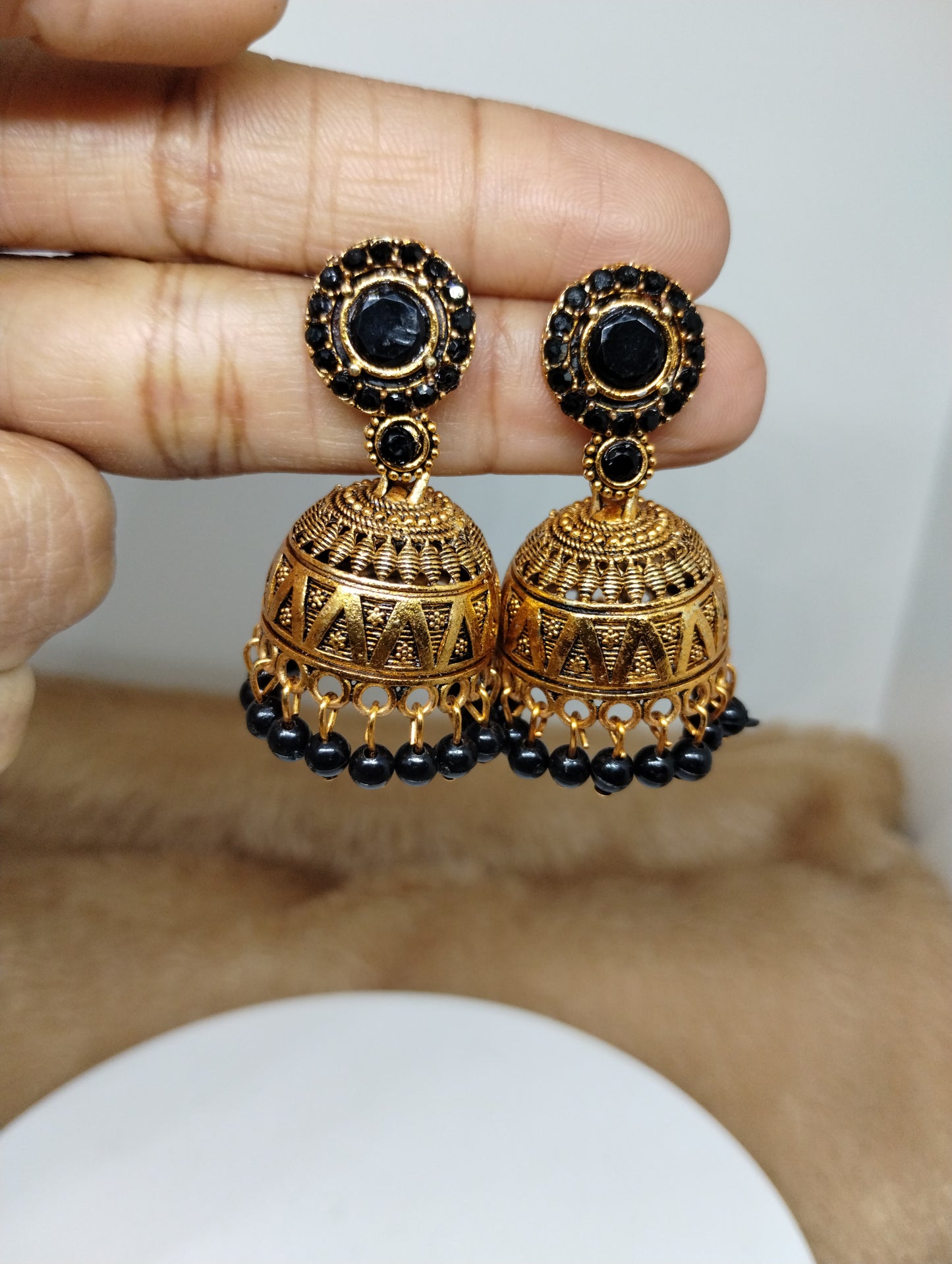 Ruhani Antique Gold Jhumka