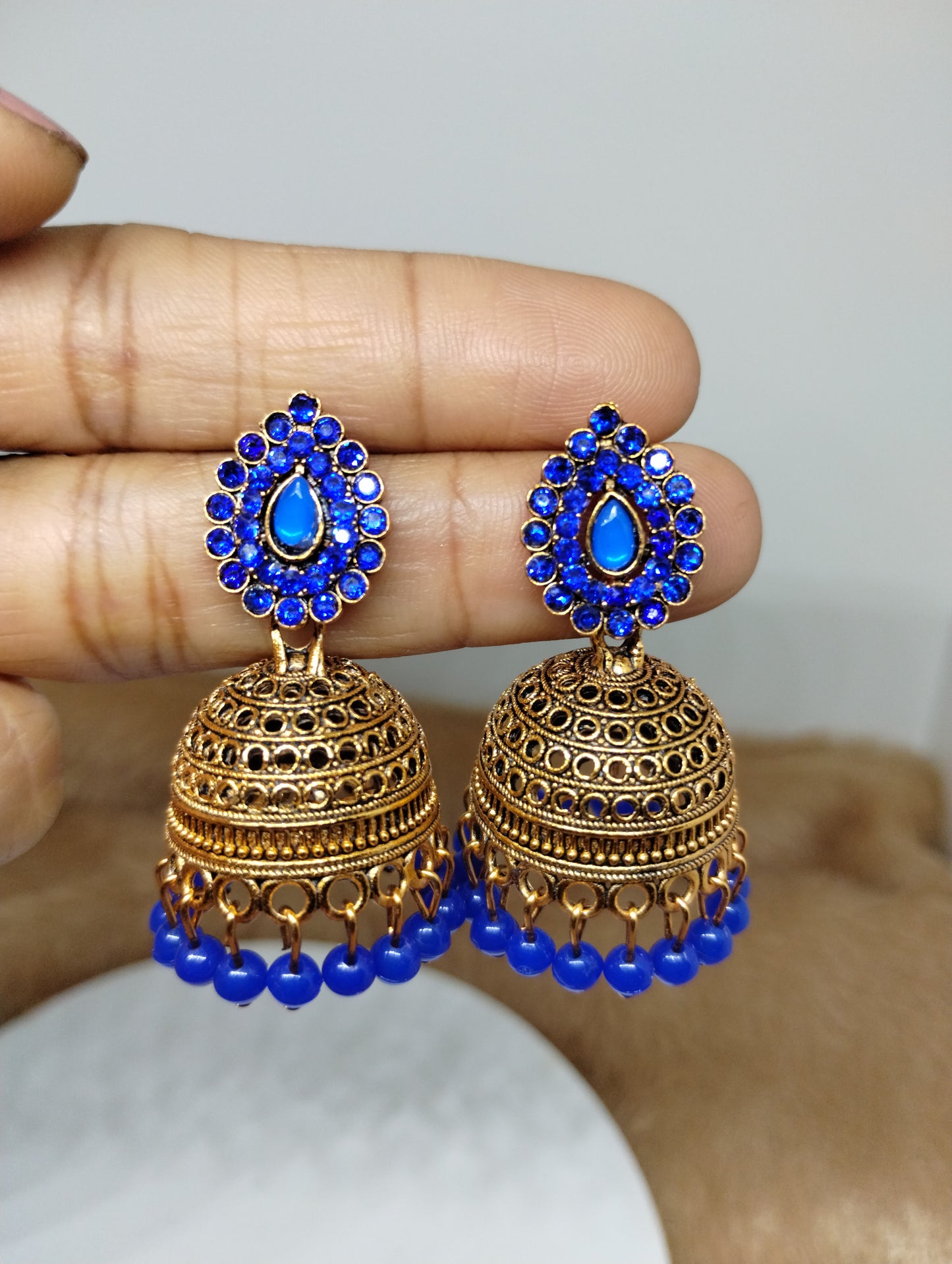 Ruhani Antique Gold Jhumka