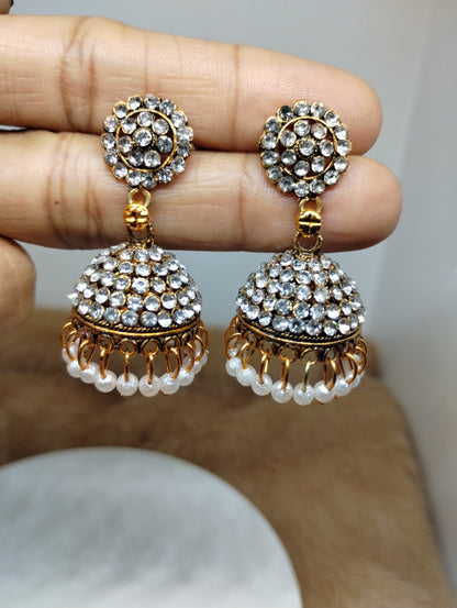 Ruhani Antique Gold Jhumka