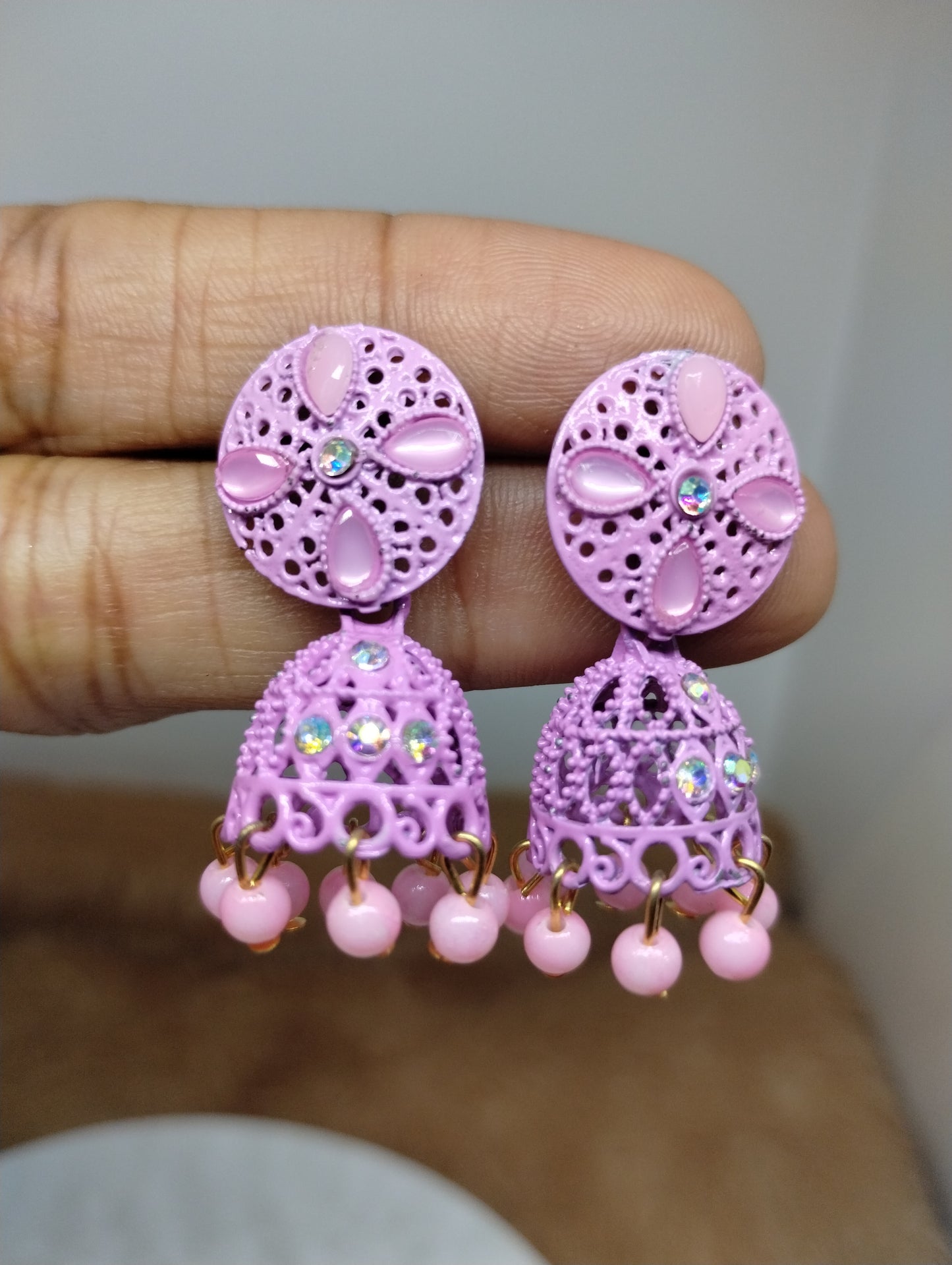 Gulnaar Floral Jhumka