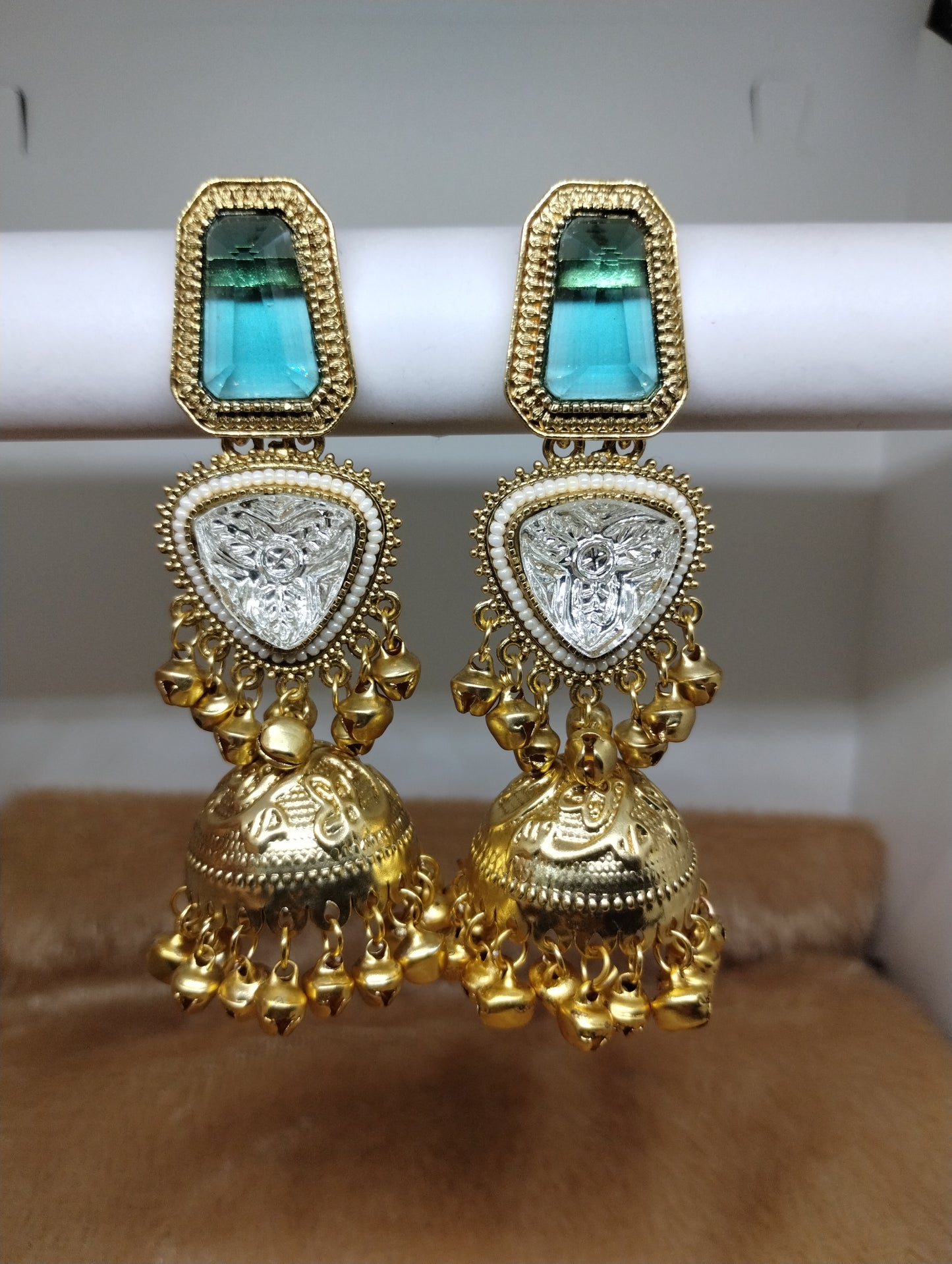 Vani Royale Collection