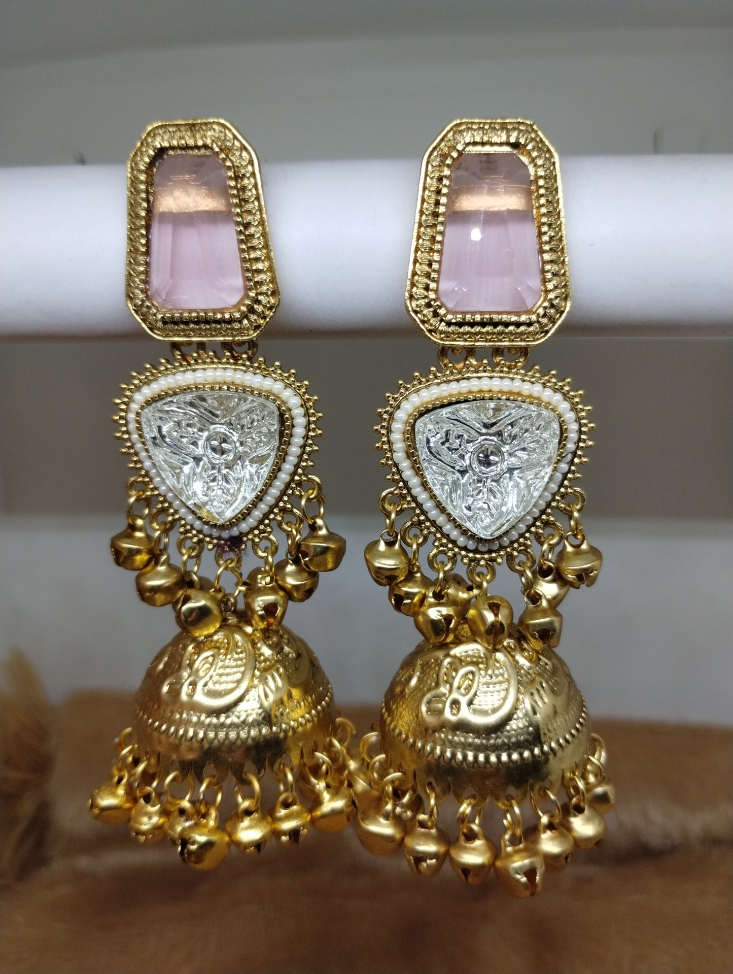 Vani Royale Collection
