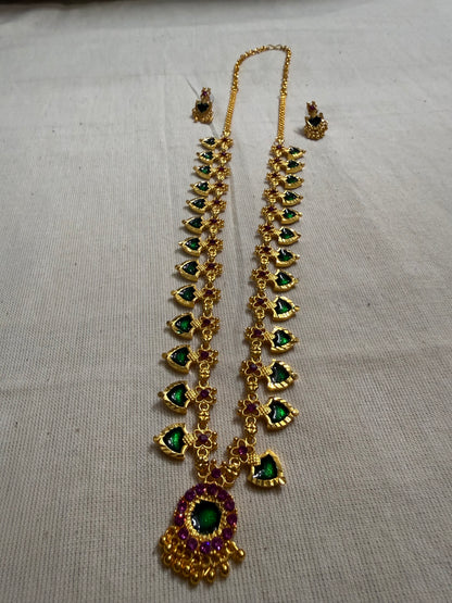 Dual-Tone Palakka Pendant Necklace Set