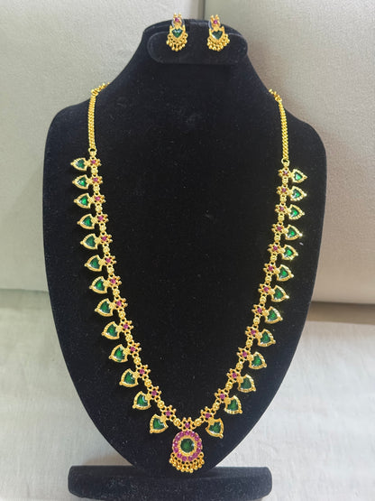 Dual-Tone Palakka Pendant Necklace Set