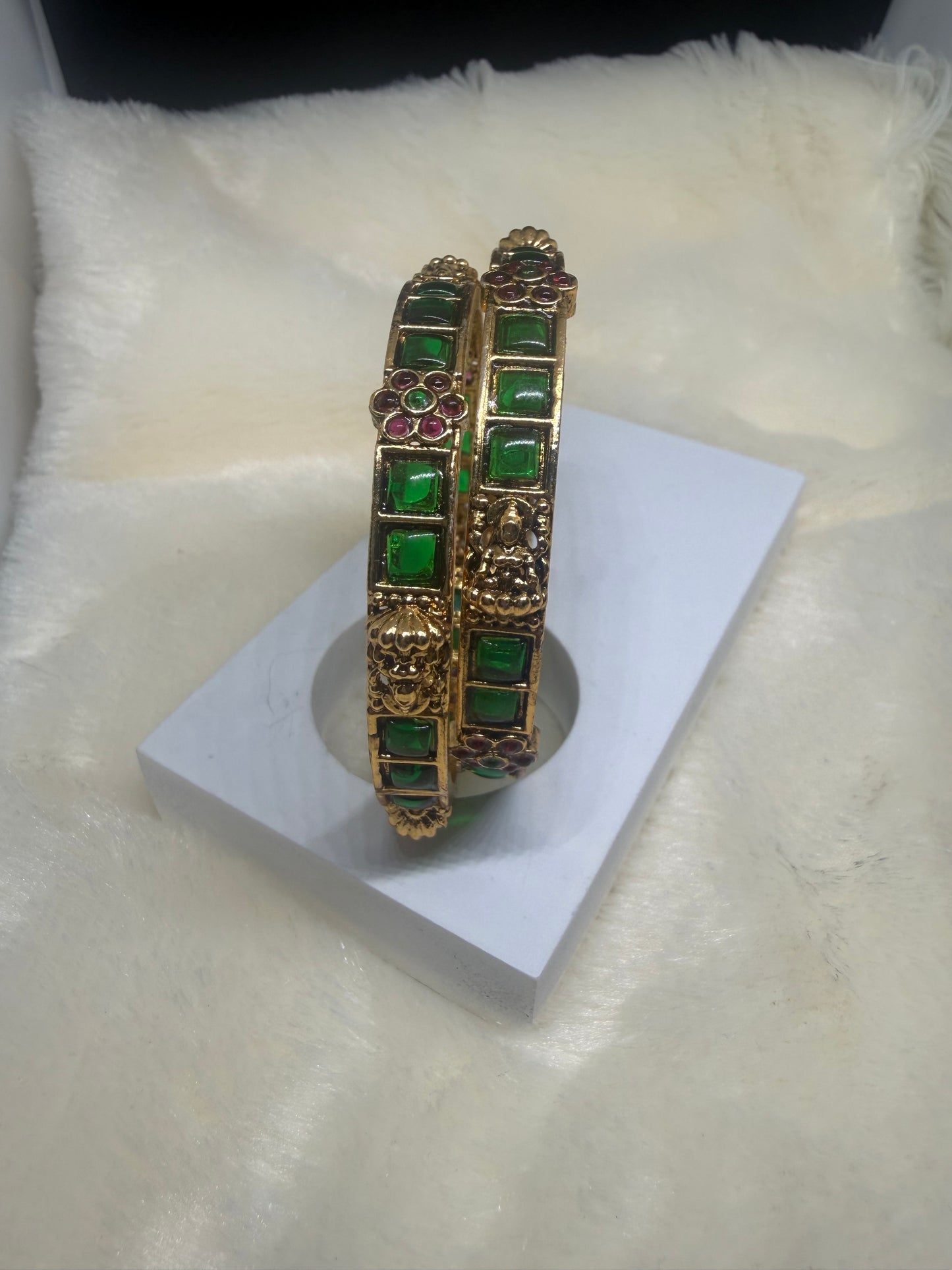 Emerald Heritage Kada Bangles (Pair)