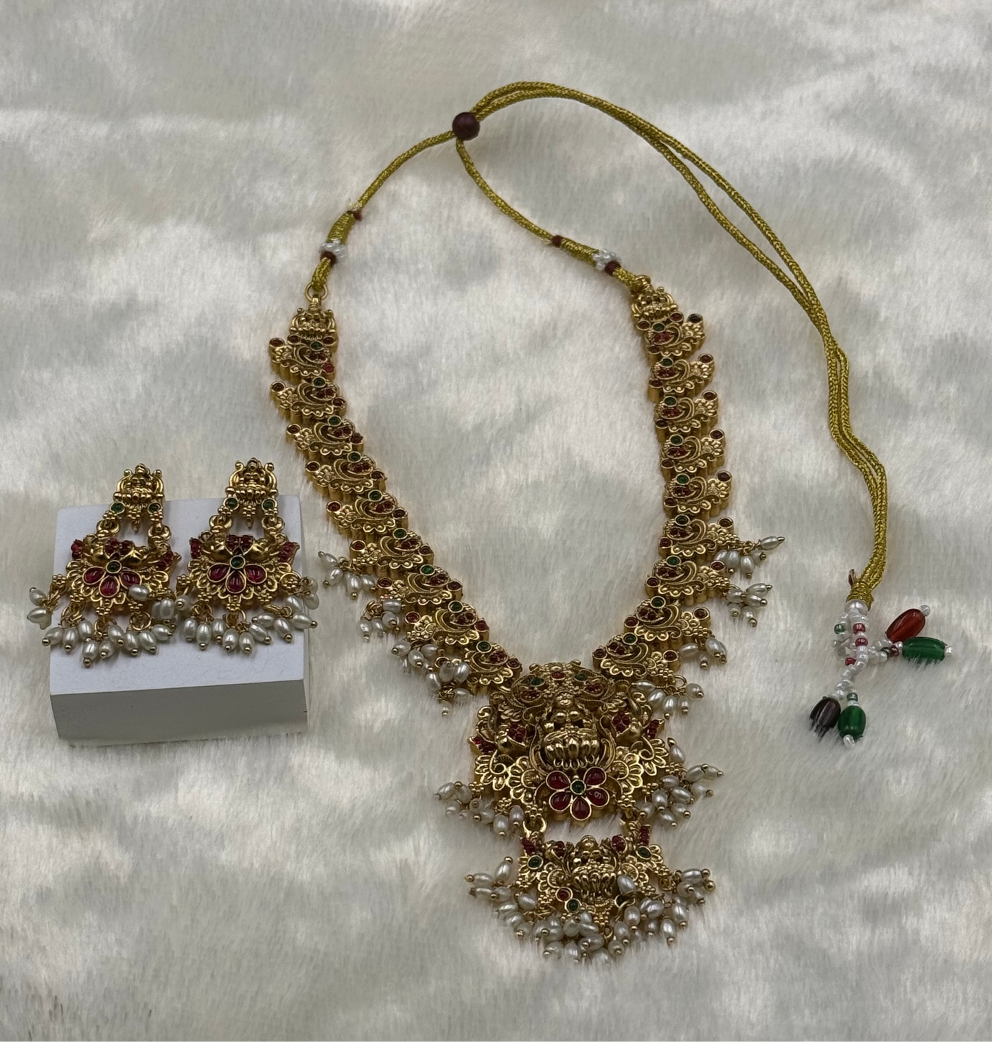 Necklace Set with Lakshmi Pendant & Pearls