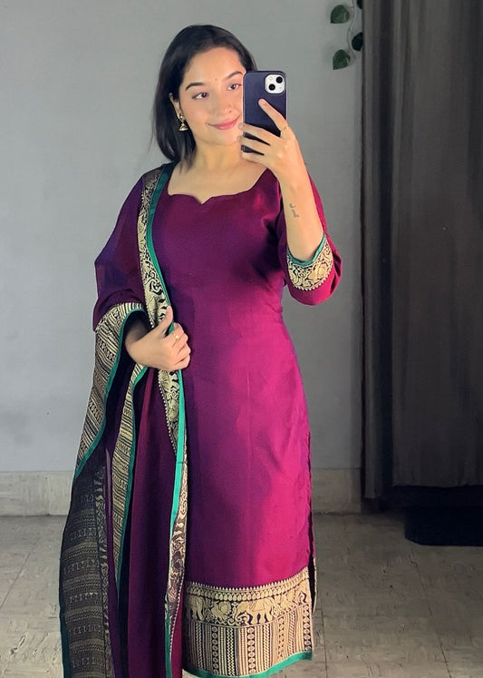 Kurta Set with Banarasi-Inspired Dupatta