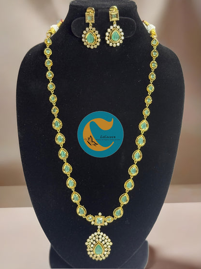 Light Green Pear Drop Stone Necklace Set with Earrings