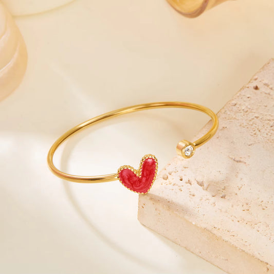 Steel Open Bracelet in Love Heart Shape Gold Plated
