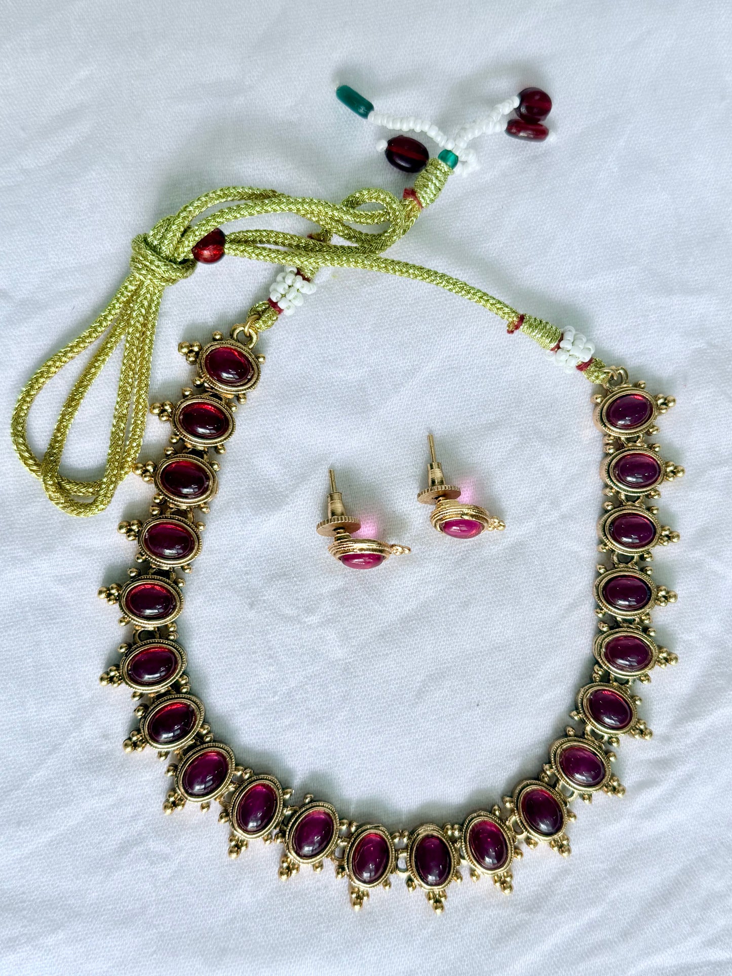 Classic Cabochon Choker Necklace Set with Earrings RubyRed