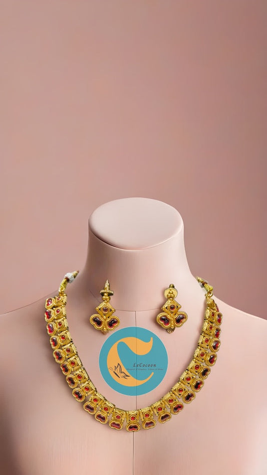 Traditional Kemp Stone Necklace Set with Earrings Ruby Red