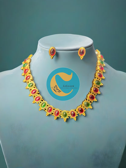 Classic Cabochon Choker Necklace Set with Earrings Dual Tone Red-Green