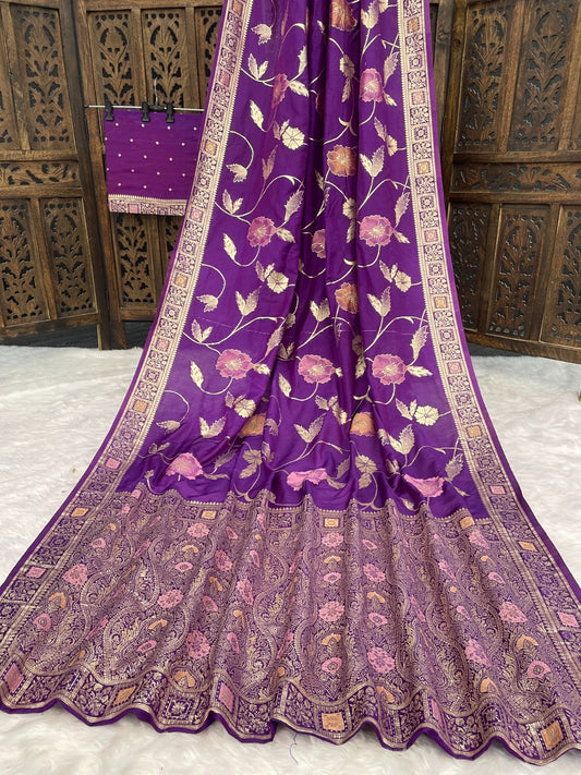 Floral Zari Woven Banarasi Silk Saree
